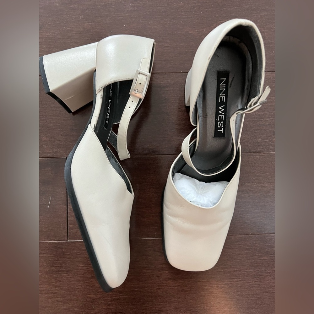 NINE WEST women’s shoes. Size 10. Classic and stylish look.